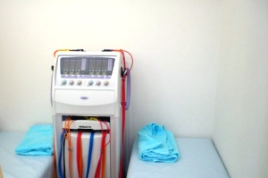 干渉電流型低周波治療器